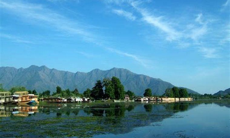 Kashmir tour packages from Ahmedabad