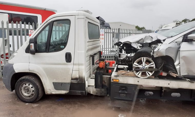 towing vehicle accident recovery in swindon