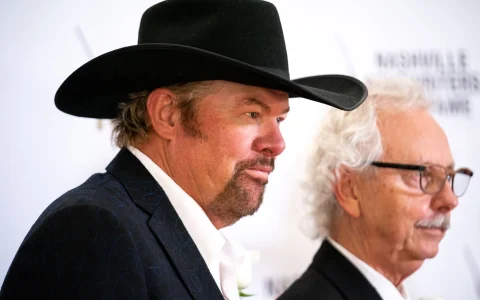 Navigating Toby Keith's Advocacy for Health Awareness