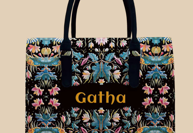 Discovering the World of Customized Tote Bags for Women